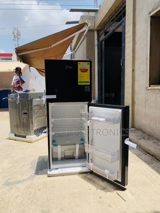 Stainless Steel Midea 127l Mdrt187 Top Freezer Fridge · Photo 1