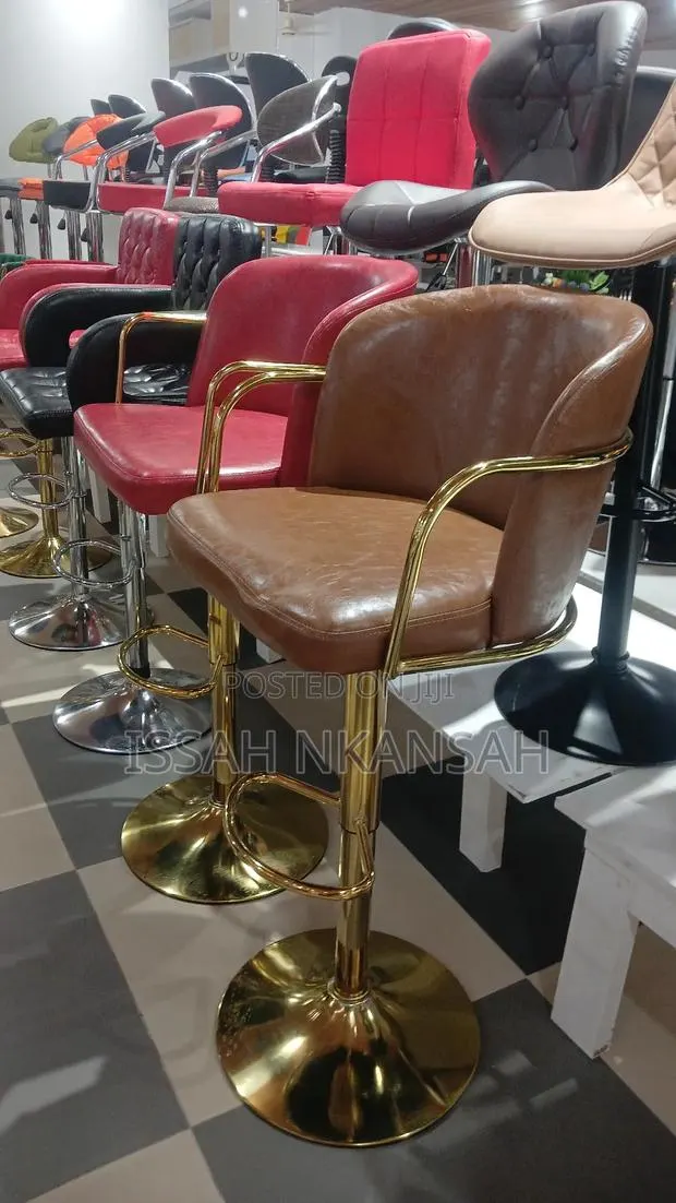 Saloon Chair · Photo 1