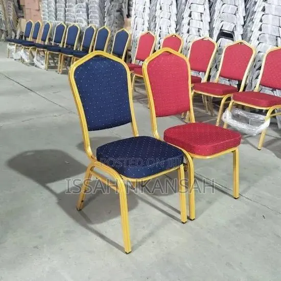 Blue Banquets Chair · Photo 1