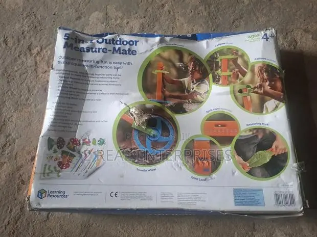 Learning Resources 5-in-1 Outdoor Measure-Mate Set · Photo 2