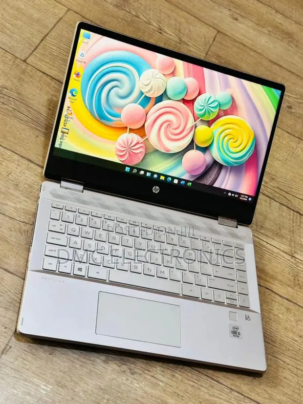 Laptop HP Pavilion 15 8GB Intel Core i5 SSD 16 GB · Photo 1
