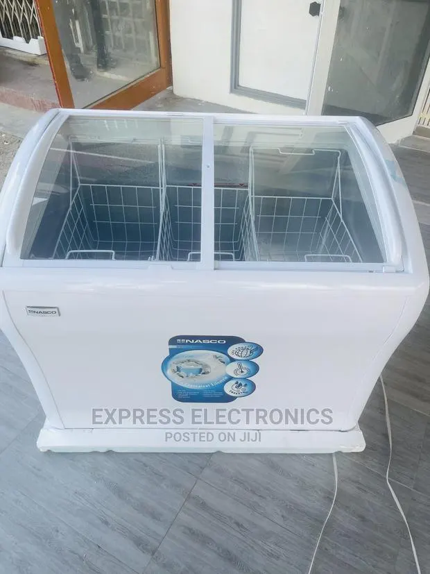 Temperature Range From High Nas-Fs400g Nasco Display Freezer · Photo 1