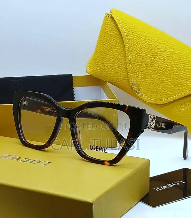 Optical Frames · Photo 4