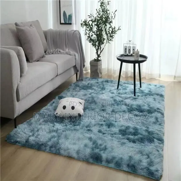 Fluffy Carpet · Photo 1