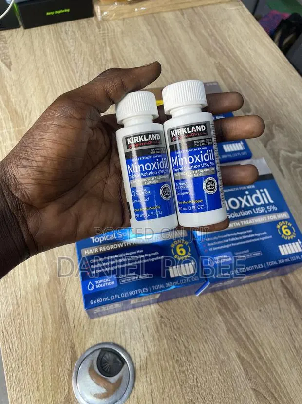 Original Kirkland Signature 5% Minoxidil Hair Regrowth Treatment · Photo 1