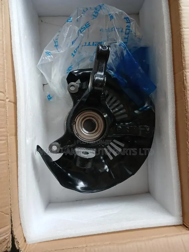 Toyota Highlander 2015-2018 30teeth Hub Sakura · Photo 1
