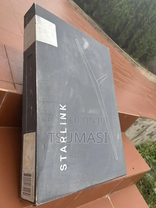 Starlink WiFi Gen 4 · Photo 1