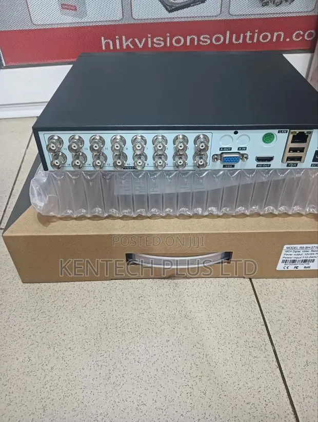 16ch 2mp/5mp Universal DVR · Photo 1