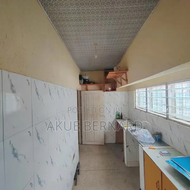 Furnished 2bdrm Room & Parlour in Mccarthy for rent · Photo 1