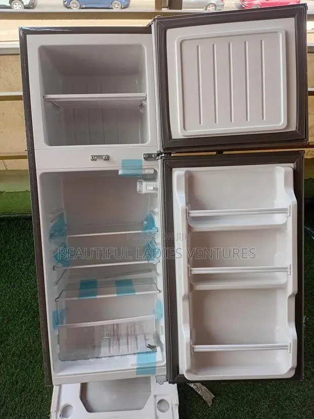 158l Refrigerator Freshness and Coolant · Photo 1