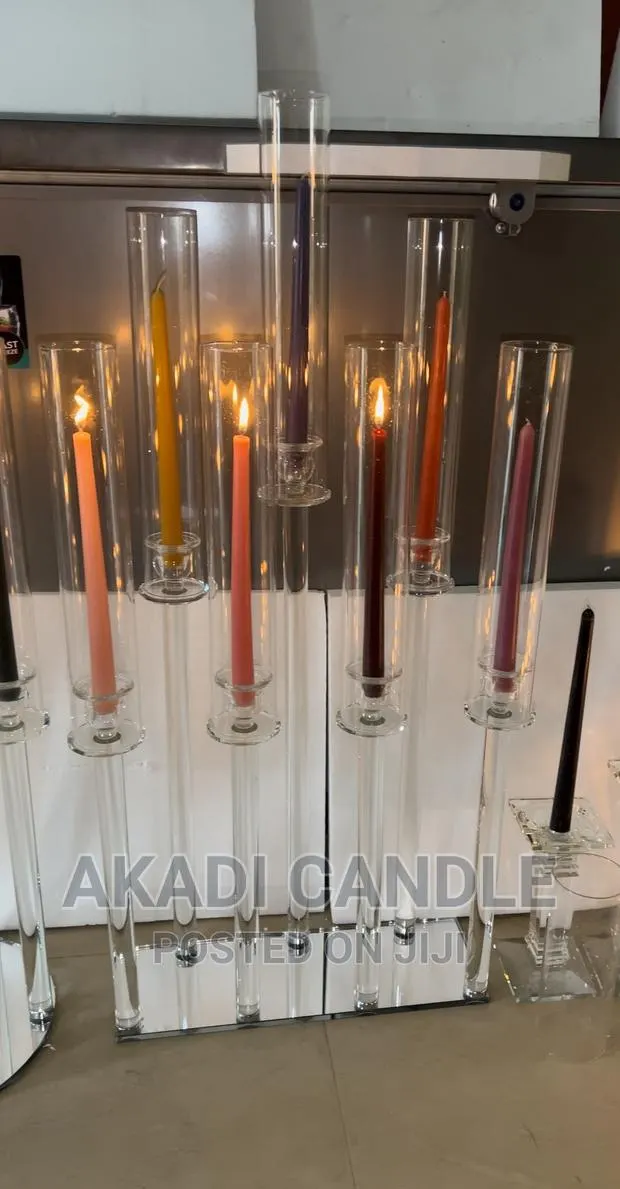 7 Arm Candelabra for Rentals · Photo 1