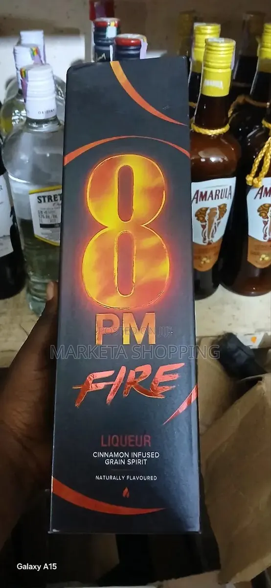 8 Pm Fire Liqueur 750ml · Photo 1