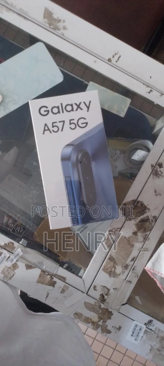 New Samsung Galaxy A57 256 GB Black · Photo 1