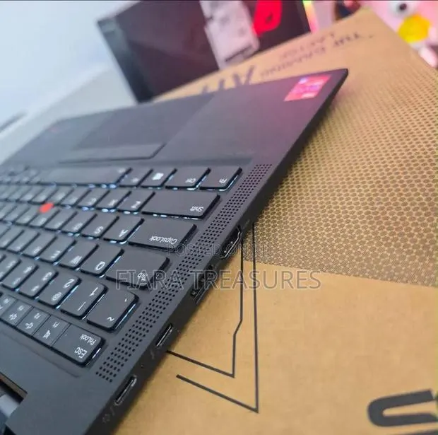 Laptop Lenovo ThinkPad X1 Carbon 16GB Intel Core i7 SSD 512GB · Photo 1