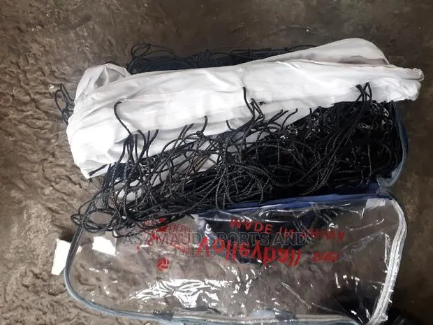 Original Volleyball Net At Cool Price · Photo 1