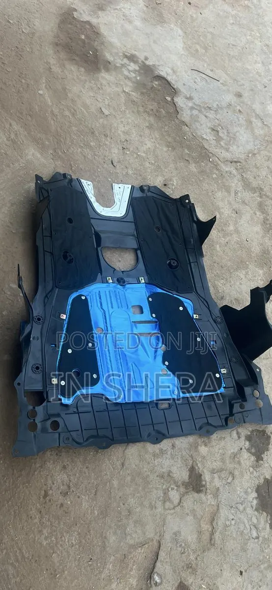 Honda Civic Under Panel Engine Cover 2016 2017 2018 2019 2020 2021 · Photo 1