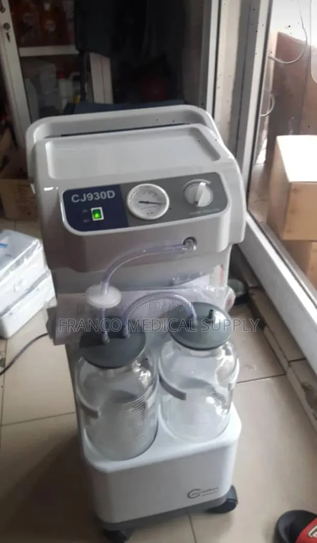 Suction Machine (2500mlbottles Size) · Photo 1