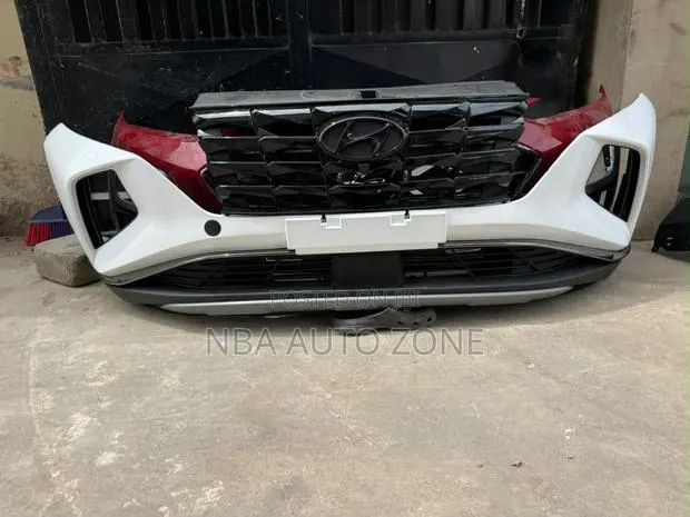 Hyundai Tucson 2022-2025 Front Bumper Complete · Photo 1