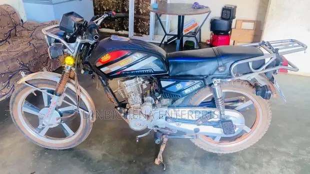 Royal RY125 2022 Black · Photo 1