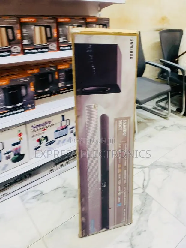 Perfect for Enjoying Movies Samsung Soundbar S80cb · Photo 1