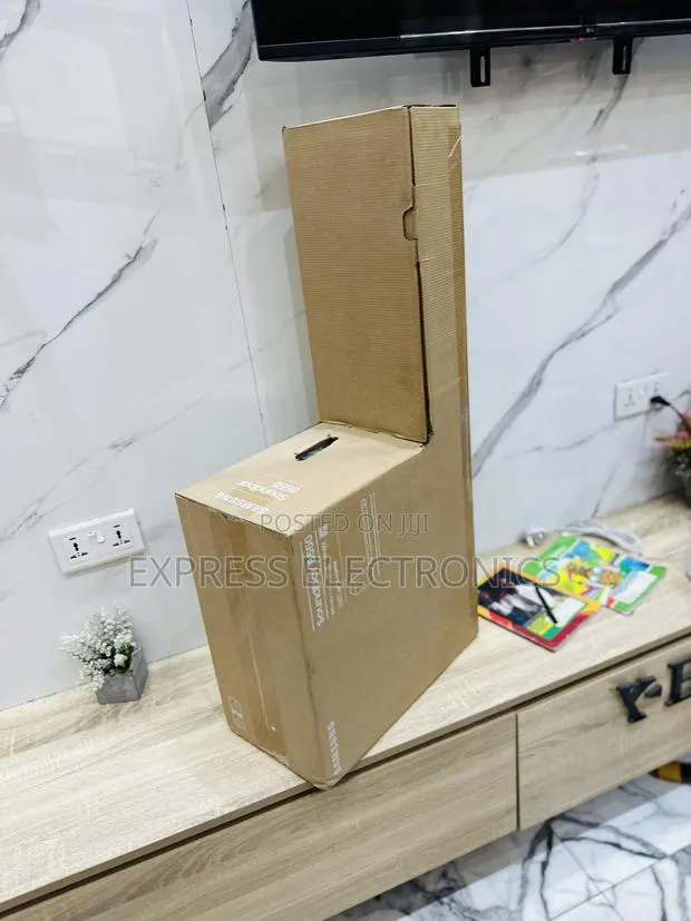 Durable Sleek Samsung B550 Sound System · Photo 1