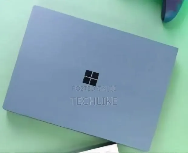 New Laptop Microsoft Surface Pro Copilot+ PC 12 16GB SSD 512GB · Photo 1