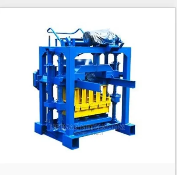 Automatic Block Machine Without Conveyor · Photo 1