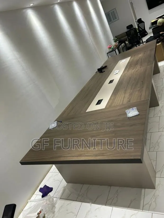 12 Seater Conference Table · Photo 1