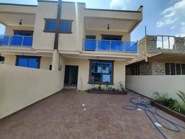 3bdrm House in Kwabenya Acp for sale · Photo 1