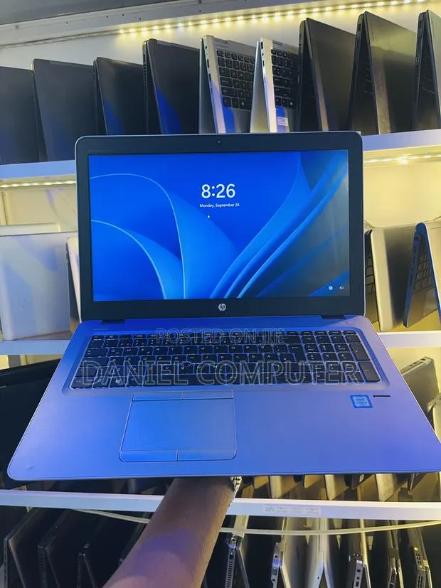 Laptop HP EliteBook 850 G3 8GB Intel Core i7 SSD 256GB · Photo 1