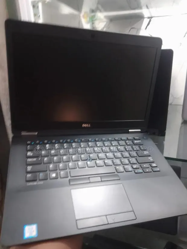 New Laptop Dell Latitude 7480 8GB Intel Core i5 SSD 128GB · Photo 1