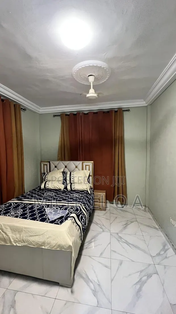 Standard Room, With TV, Fridge in Kwadaso North, Kumasi · Photo 1