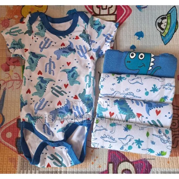 5 Pieces Bodysuit 0 to 3months · Photo 1