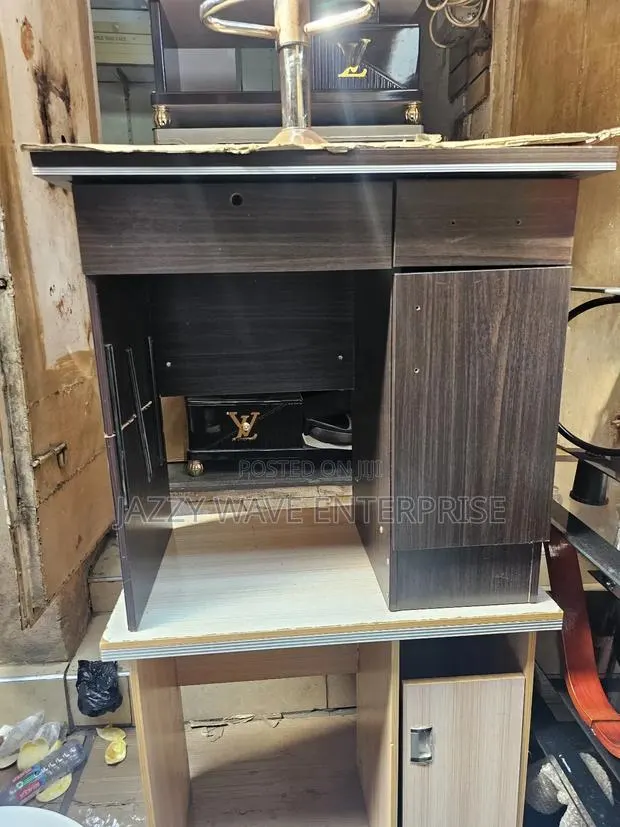 Office Table Desk · Photo 1