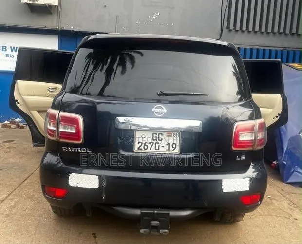 Nissan Patrol 2019 Black · Photo 1