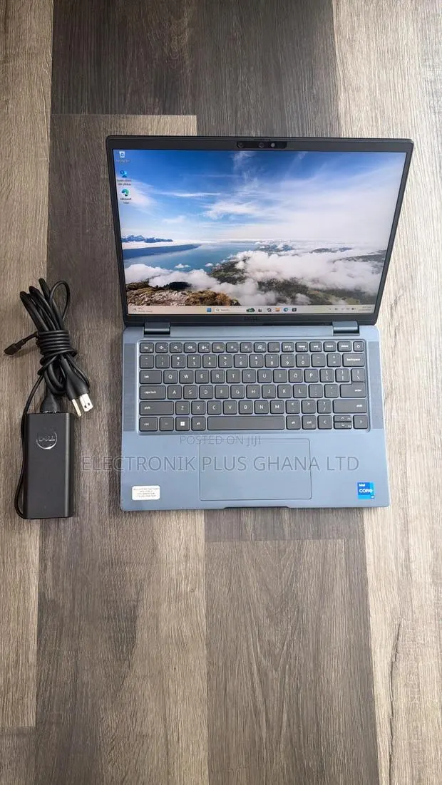 Laptop Dell Latitude 7340 32GB Intel Core i7 SSD 1T · Photo 1