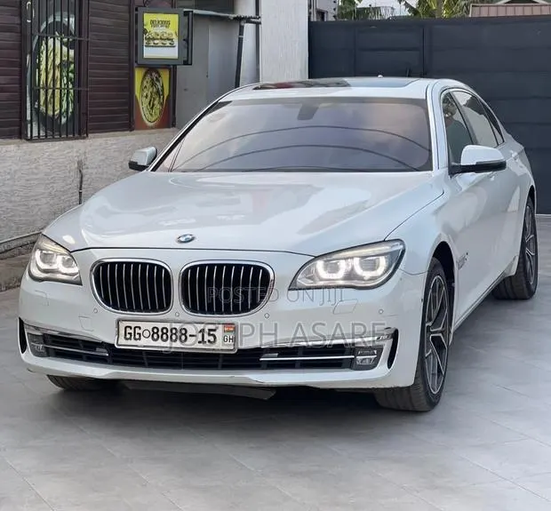 BMW 760 2015 White · Photo 1