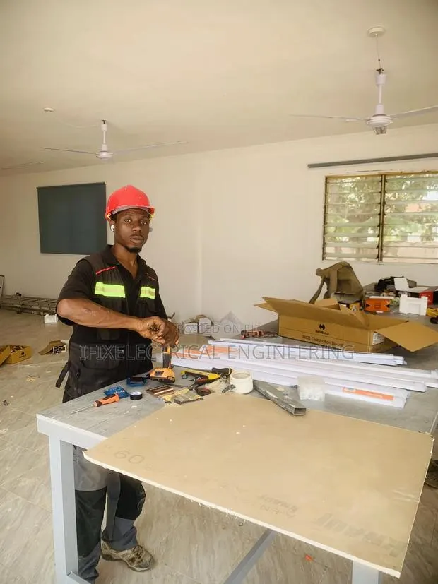 Expect Electrical Engineering · Photo 1