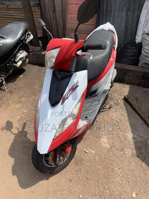 SYM Jet 2025 Red · Photo 1