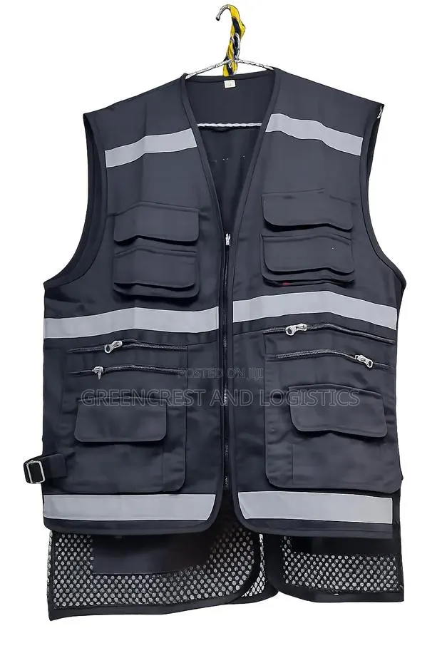 Media Vest Multi Pockets · Photo 1