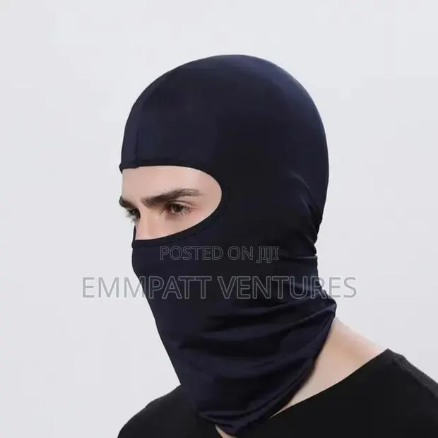 Tactical Face Mask · Photo 1
