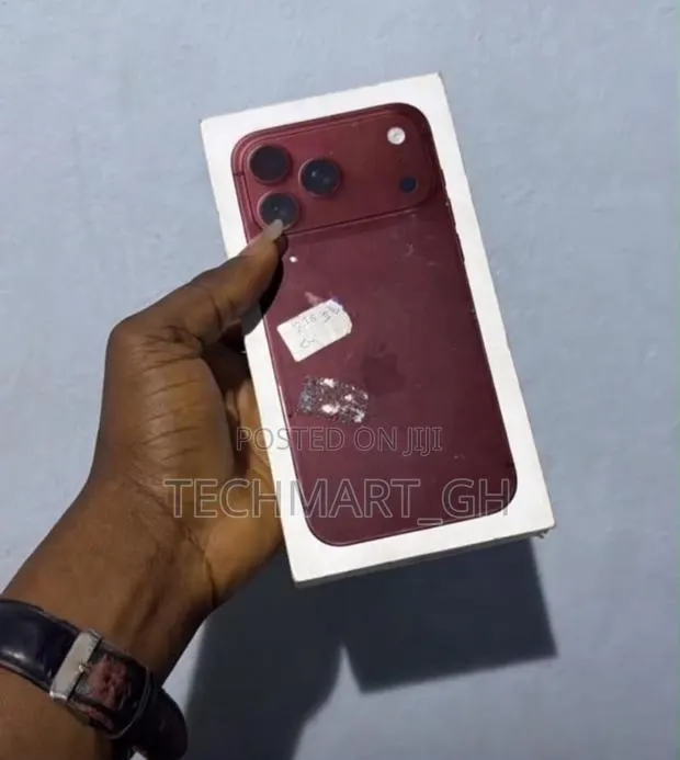 New Apple iPhone 18 Pro Max 256 GB Red · Photo 1