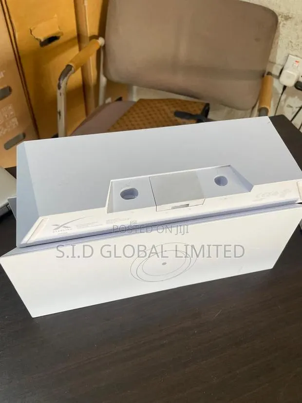 Sleek, Powerful, Portable: Gen 3 Ultimate Replacement Router · Photo 1