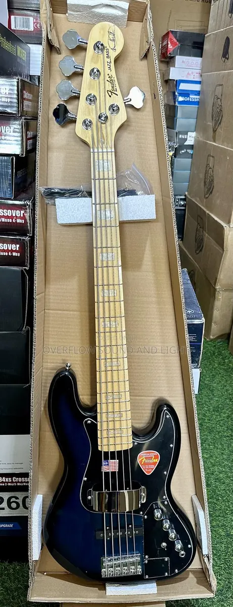 Fender Active - 5 String Jazz Bass Guitar (Blue Burst) · Photo 1
