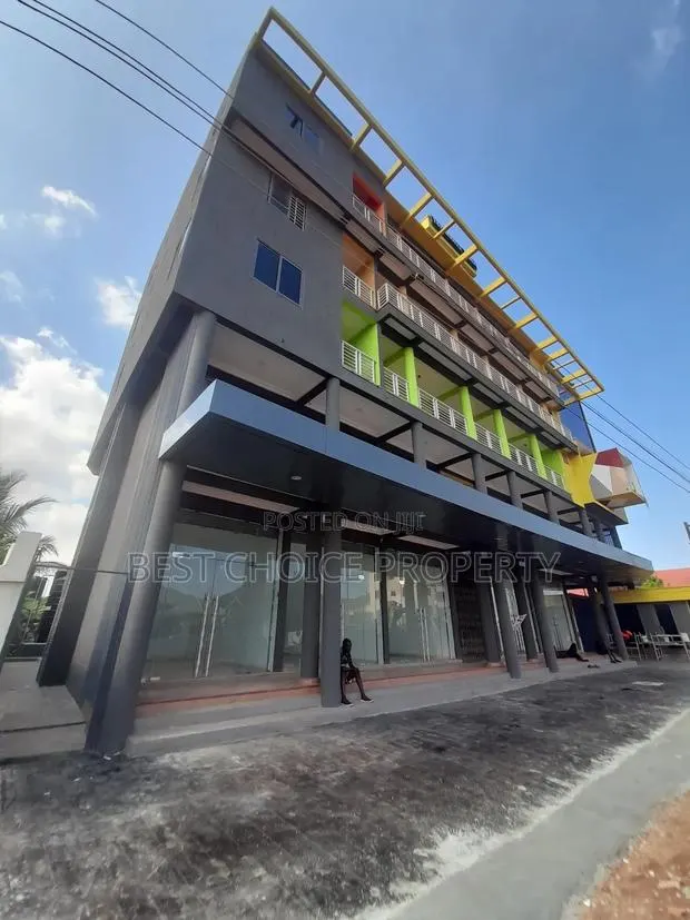 2bdrm Apartment in Adenta Kfc for rent · Photo 1