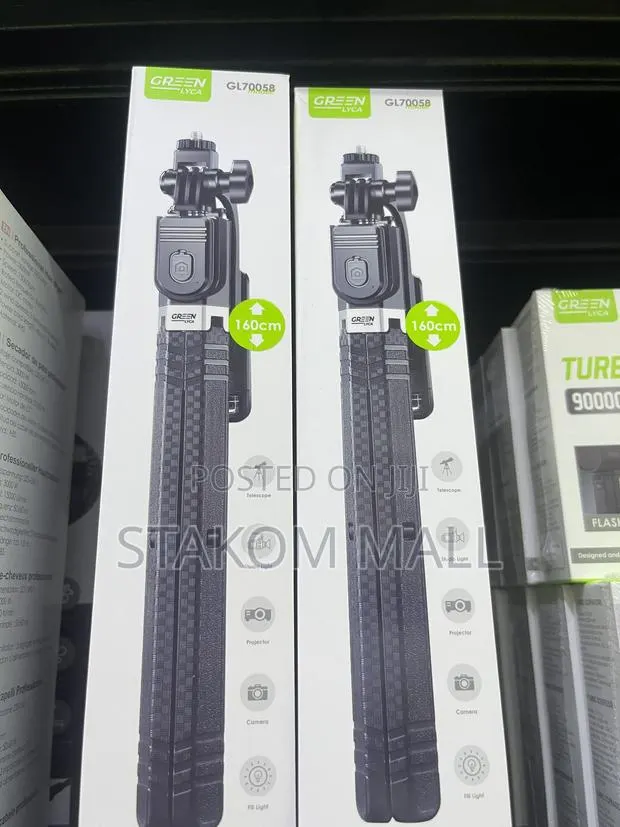 Wireless Selfie Stick · Photo 1