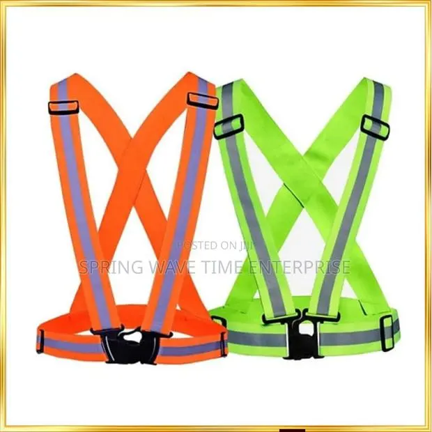Reflective Running Vest · Photo 1