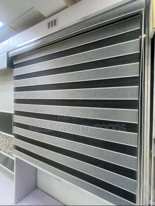Window Blinds (250*180cm)8ft · Photo 1