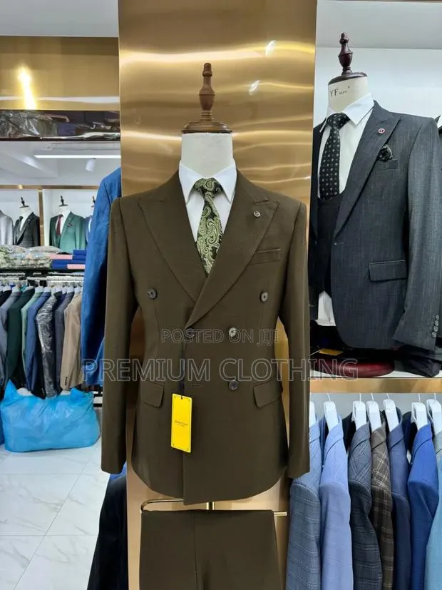 Men Quality Suit · Photo 1