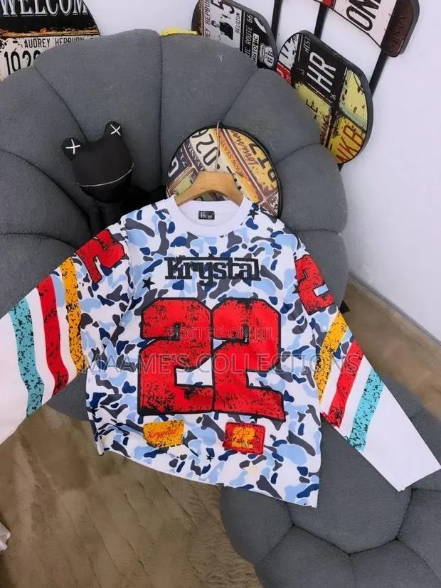 Unisex Camouflage Sweaters (Sizes, Xl - 4xl ) · Photo 1